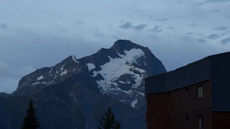 Timelapse-Del-Amanecer-En-La-Rosa-De-La-Muzelle