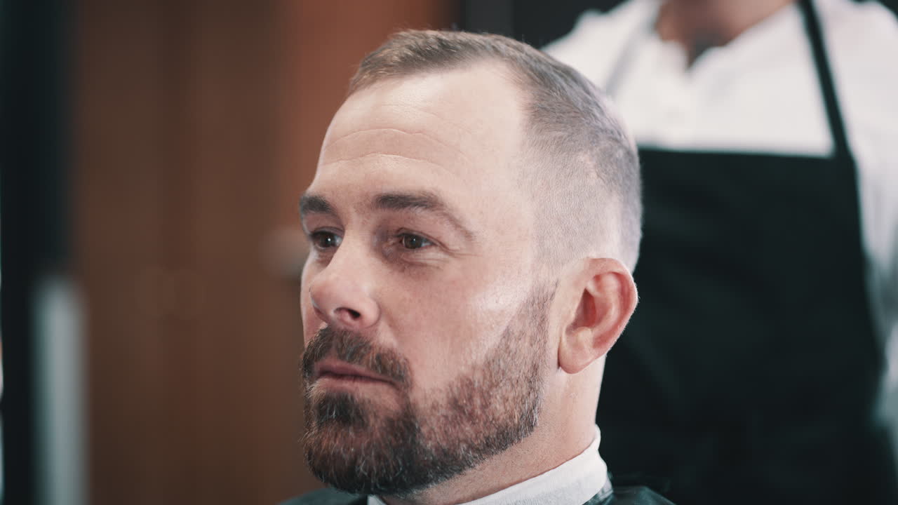 저는 새로운 사람처럼 느 ⁇ 니다.