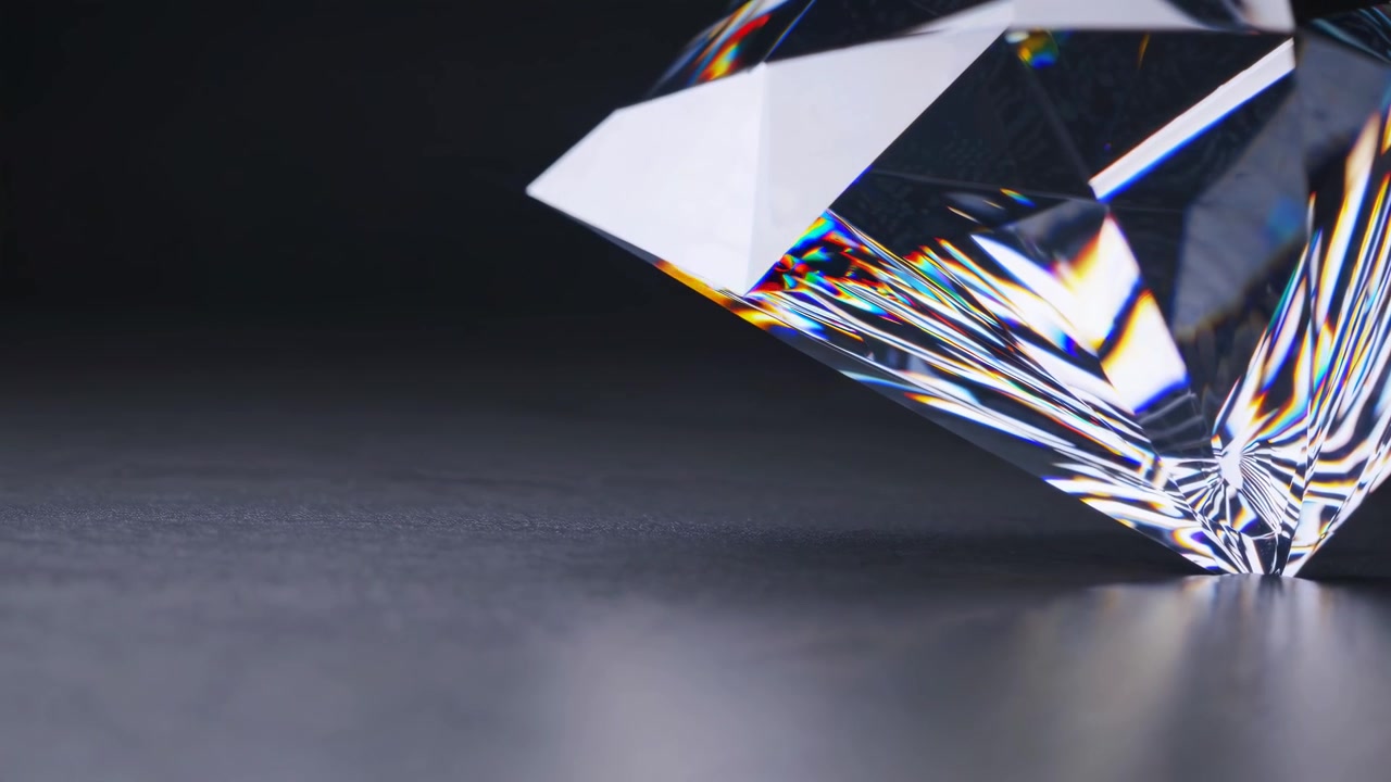 Close-up de um Diamante Brilhante com Reflexos de Arco-Íris