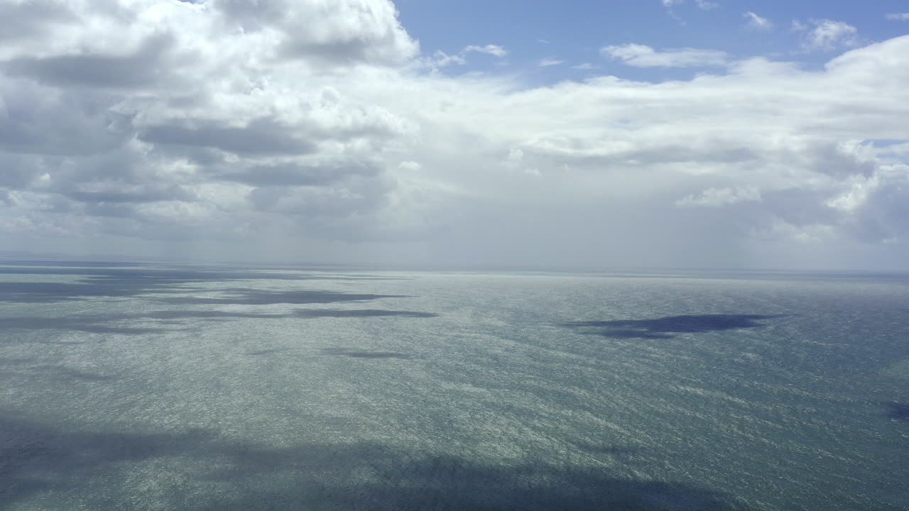tomando en la belleza de la madre naturaleza