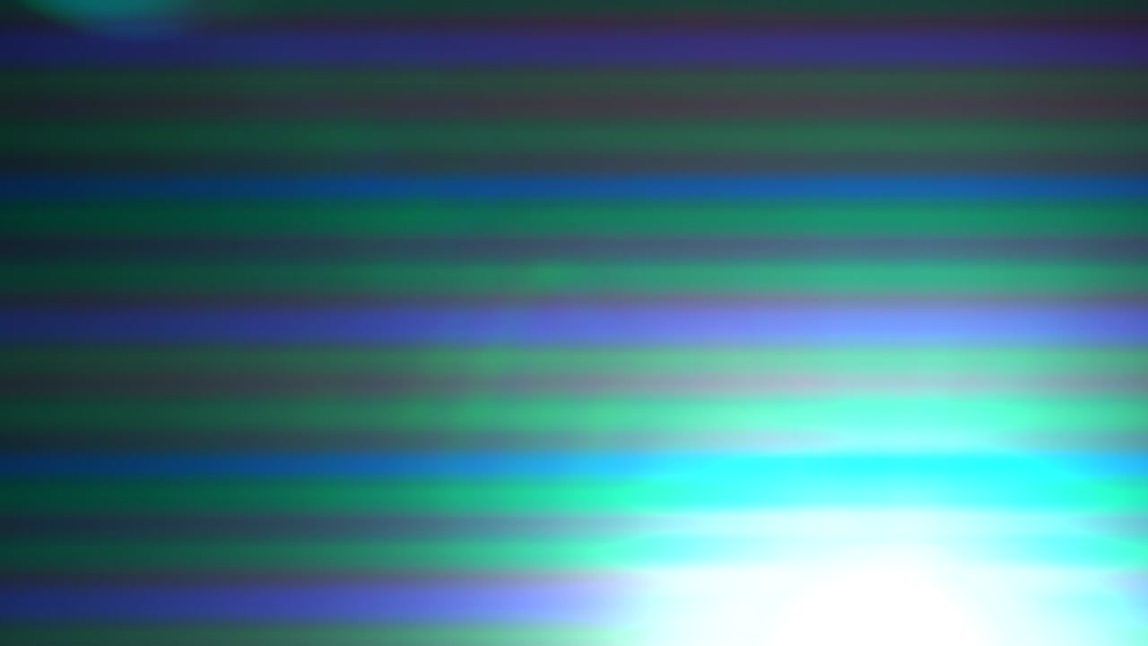 la luz del proyector brilla en un sensor apsc a 25 fps. el viejo error de fallo de la televisión. daño de video.