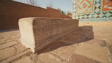 Samarkand-Stadt-Shahi-Zinda-Mausoleen-Grabstein-Islamische-Architektur-4-Von-51