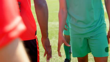 Soccer-teams-greeting-each-other-before-the-game-4k