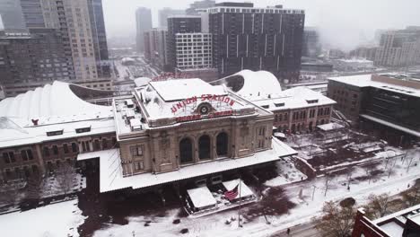 Union-Station-Transit-Center-Widersteht-Schneesturm-In-Denver,-Colorado