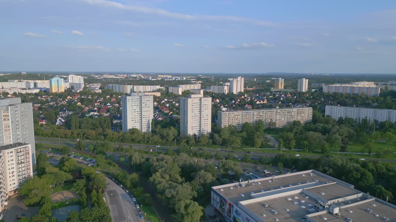 Жилой комплекс в Марцане, Берлин. Немецкая архитектура.