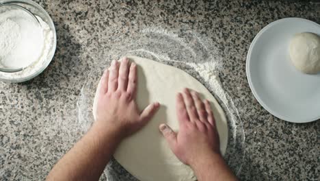 la formación de la corteza de la pizza
