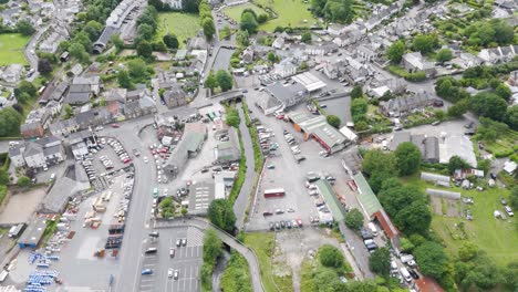 Vista-De-Launceston-Cornwall-Con-El-Río-Kensey