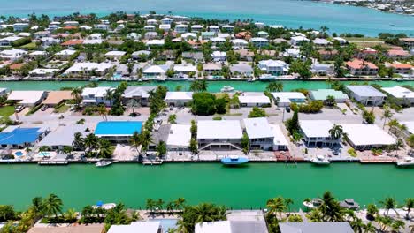 aerial-of-homes-in-Marathon-Florida