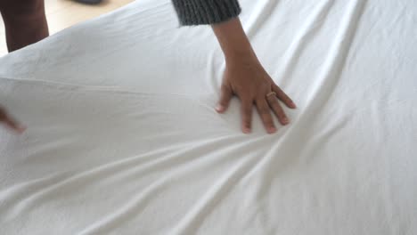 haciendo una cama