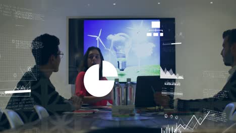 animation der finanzdatenverarbeitung über verschiedene geschäftsleute im büro