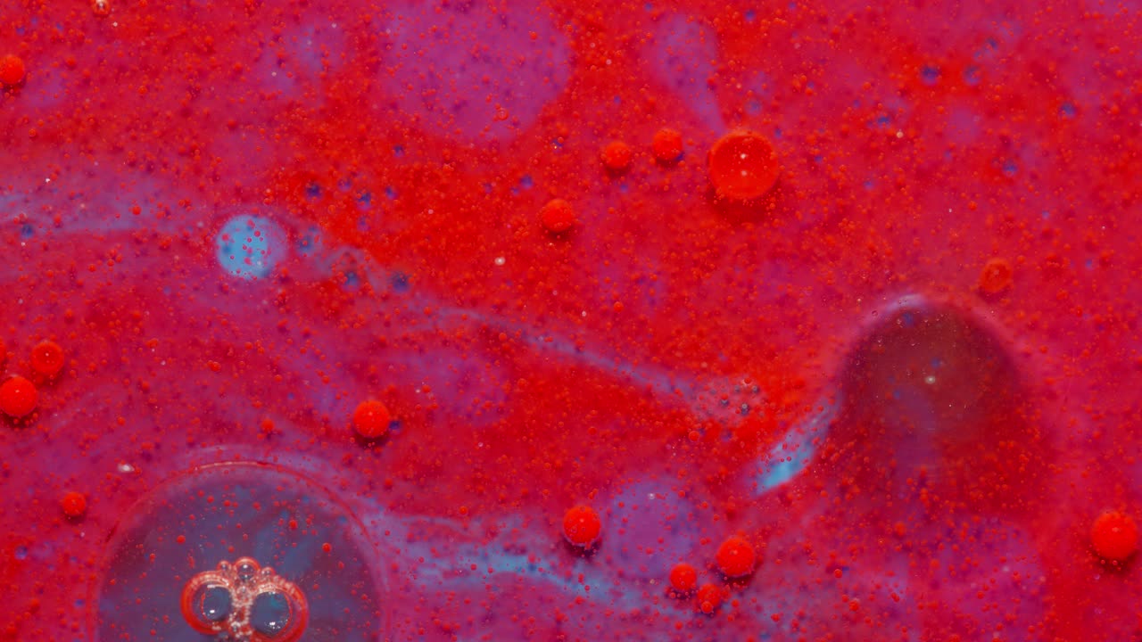 abstractos remolinos de aceite y agua