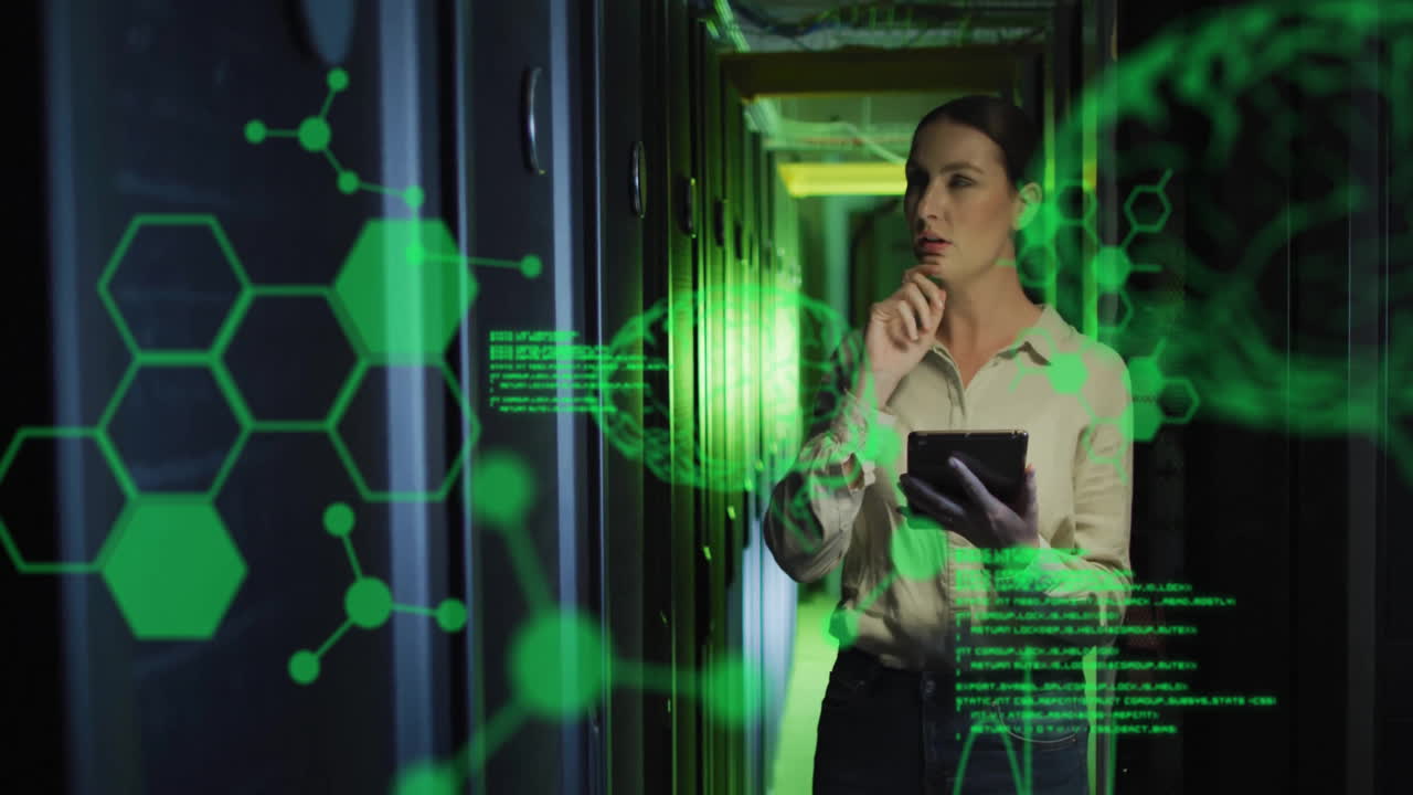 animación de procesamiento de datos con cerebros sobre mujer de negocios caucásica en la sala de servidores