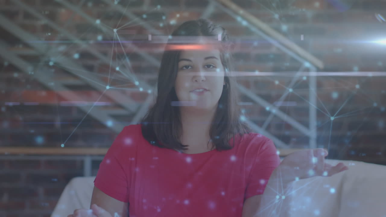 animación de la red de conexiones a través de un vlogger de fitness en el hogar