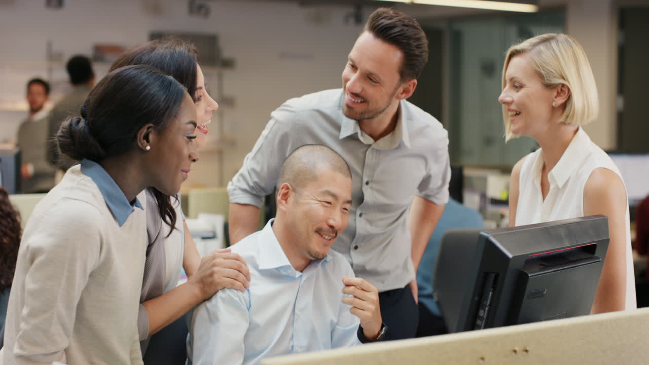 진보는 우리를 행복하게 합니다.