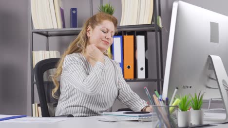 Gelenkschmerzen.-Nackenschmerzen,-Gelenkschmerzen-Im-Büro.