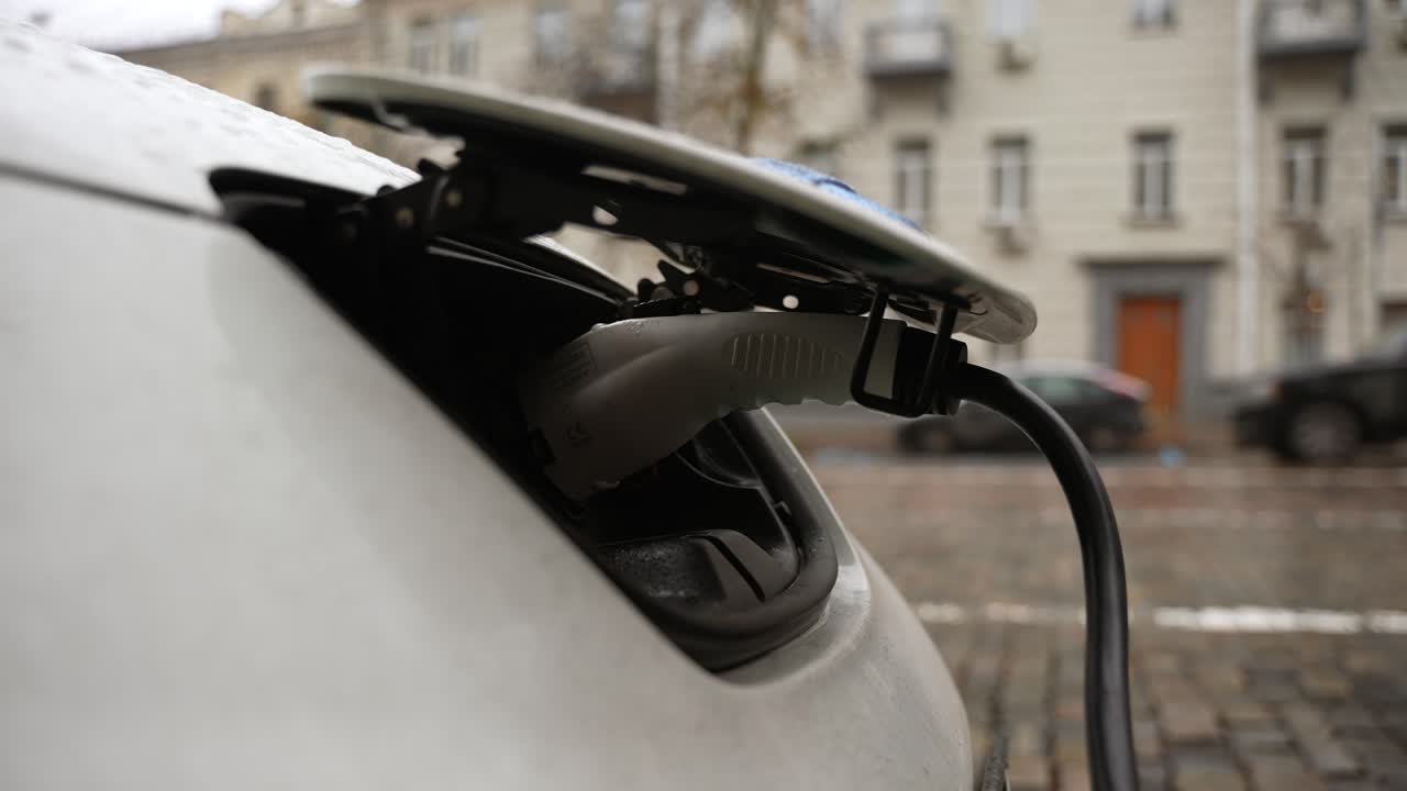 Kentsel ortamda elektrikli araç şarjı