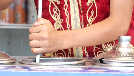 making turkish ice cream