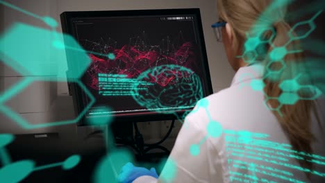 animación del procesamiento de datos científicos sobre la espalda de una trabajadora de laboratorio caucásica utilizando una computadora