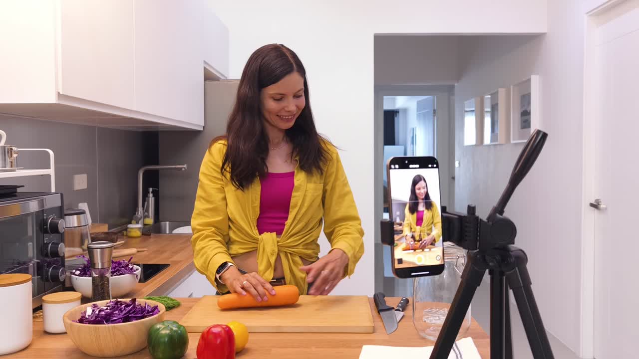 tutoriales de video de cocina de mujeres - preparación de zanahorias