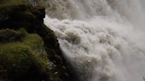 Iceland-Gullfoss-Waterfall-Flowing-in-Daylight