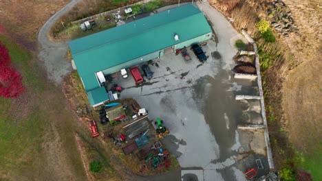 Overhead-of-a-golf-course-maintenance-facility