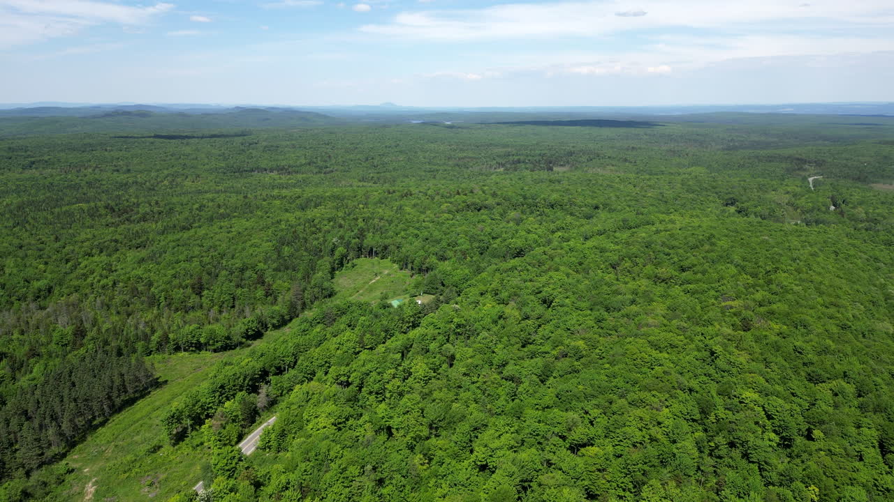 에스트리,, 캐나다에서 촬영된 풍경 드론