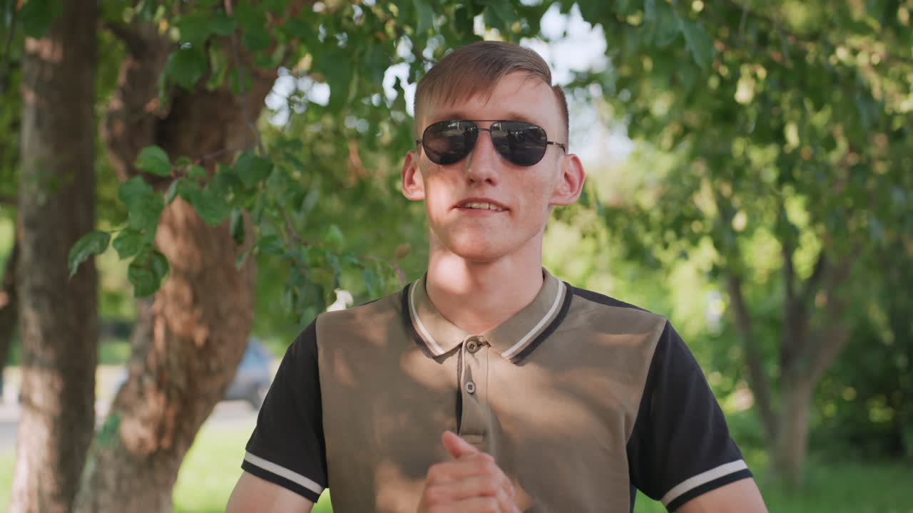 Unique Paraphrases Varying In Length, Five Distinct Rephrasings Describing Scene With Varied Vocabulary, Complete Rephrased Sentences Capturing Entire Scene With Diverse Vocabulary Usage