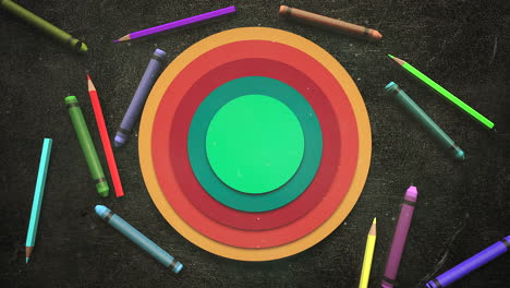 primer plano de fondo de niños con lápices de colores 3
