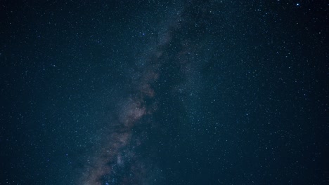time lapse, milky way galaxy moving across the night sky