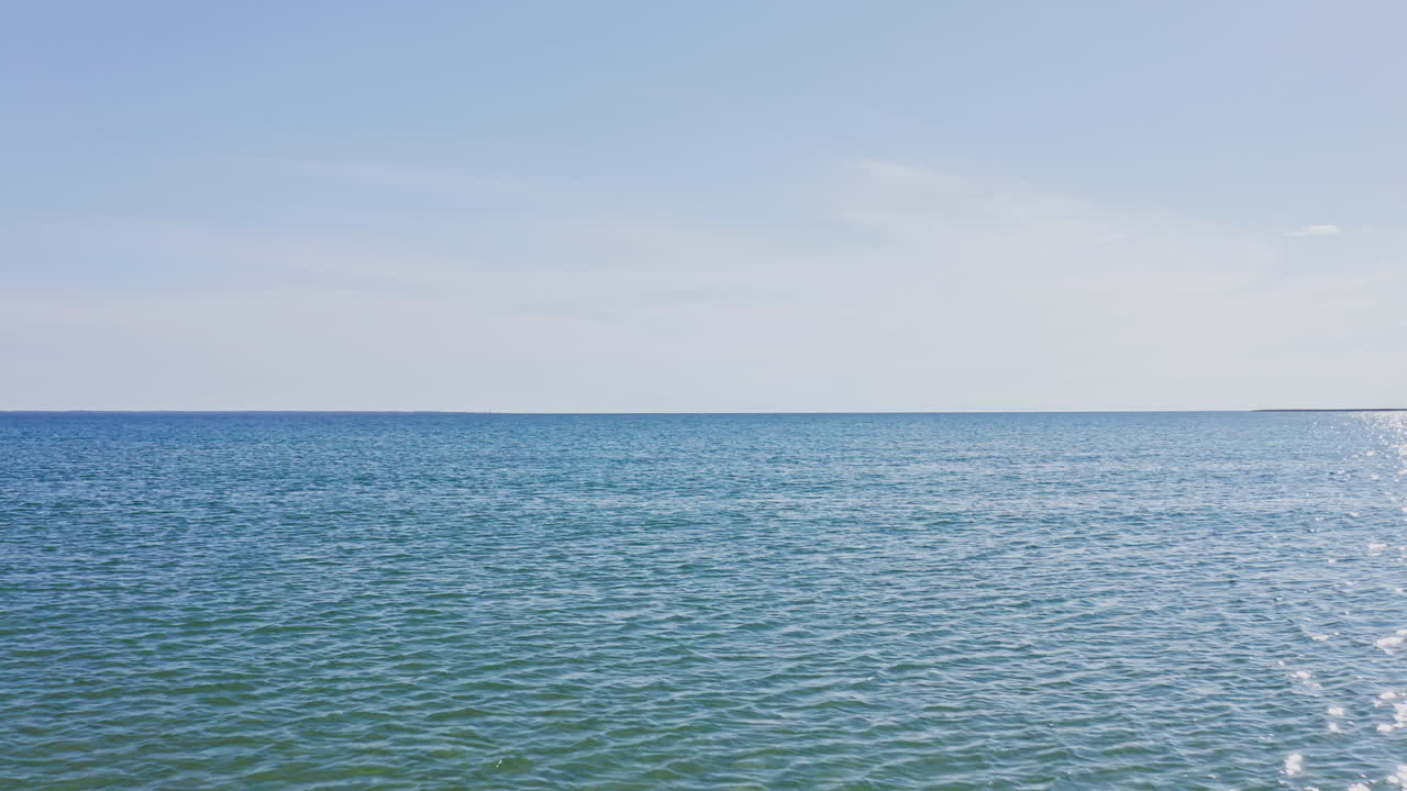 깨끗한 행성과 맑은 물