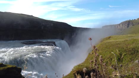 Paine-Cascade-Im-Nationalpark-Torres-Del-Paine-In-Der-Region-Magallanes-In-Chile