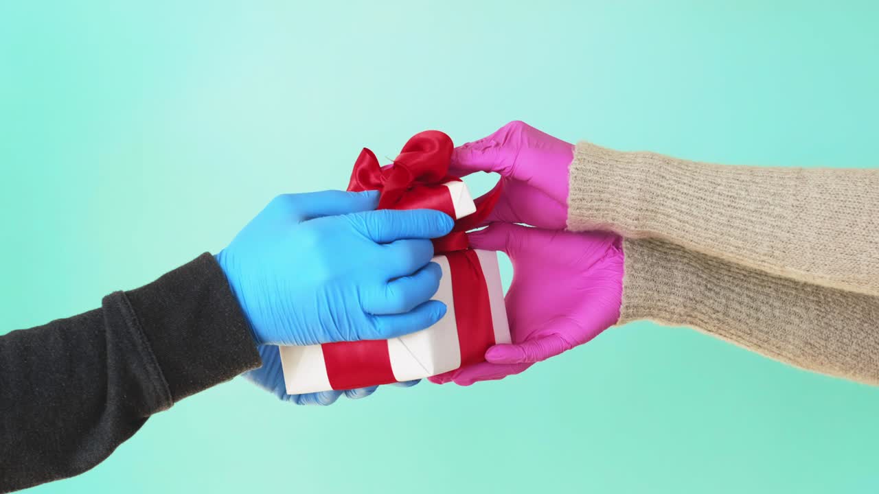 covid-19 christmas wish pandemic gift delivery