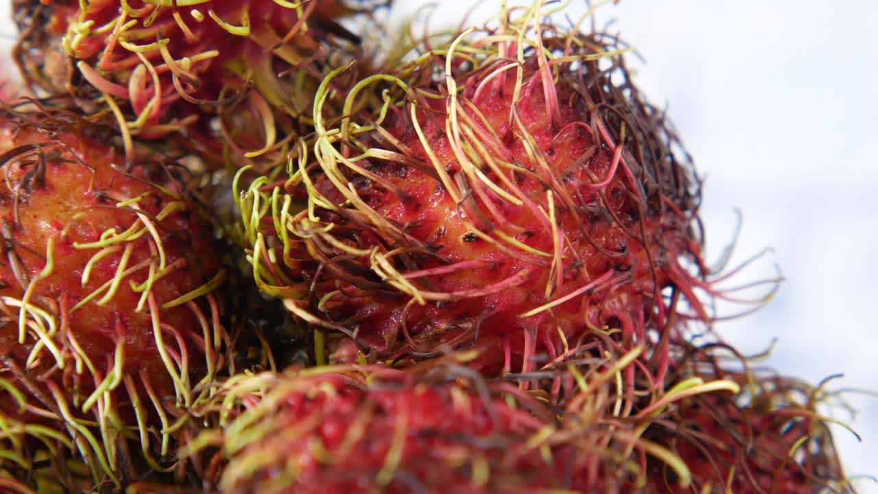 람부탄 과일 근접