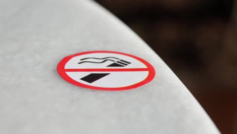 no smoking sign on a marble table