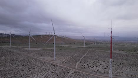 Aerogeneradores-Junto-Al-Parque-Joshua-Tree