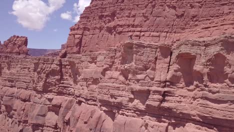 Flying-Towards-Mountain-Cliff-at-Canyonlands-National-Park,-Utah,-USA,-Aerial