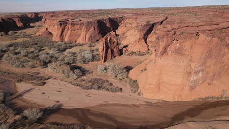 Drone-shot-of-Canyon-de-Chelly