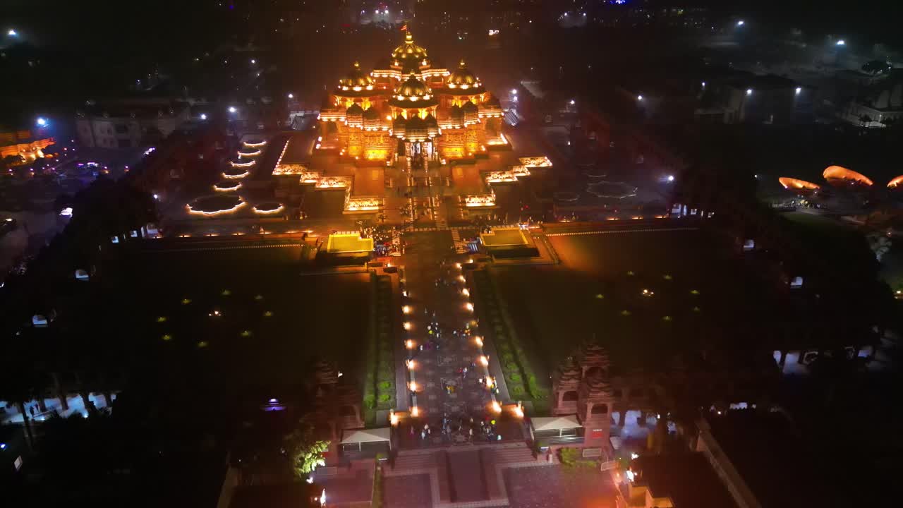 swaminarayan akshardham mandir en nueva delhi, vista desde el aire