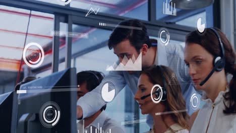 animación del procesamiento de datos sobre diversas personas de negocios en la oficina