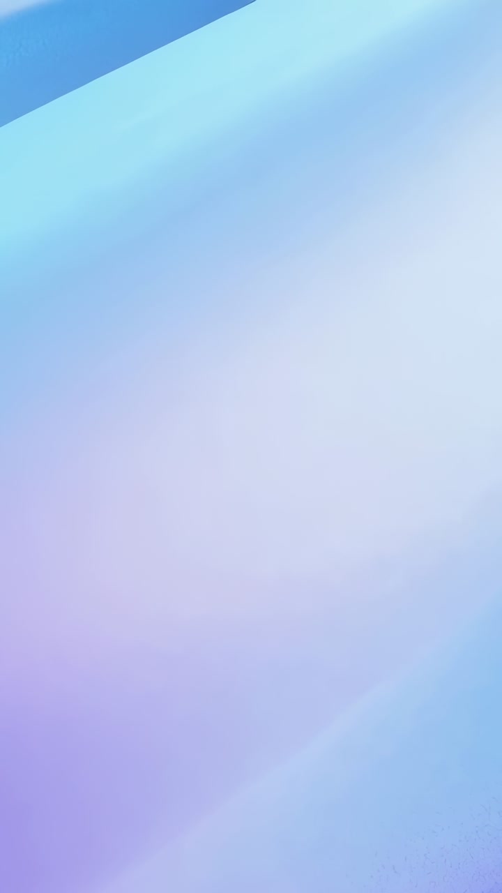 Vertical video: Starting playback, screen displaying gradient, frames ...