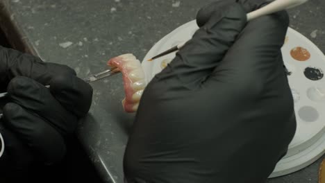 proceso de fabricación de coronas y chapas de zirconia