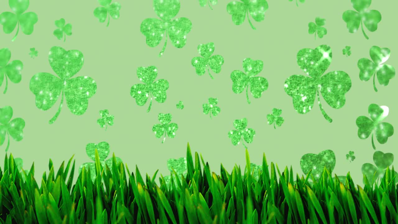 緑の背景のクローバーと草のアニメーション