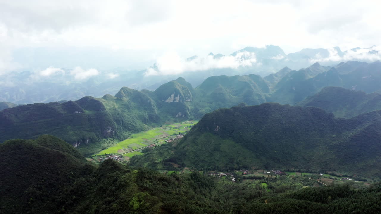 의견을 수렴하는 것