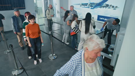 airport security check