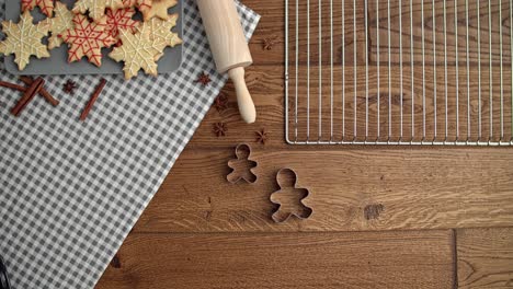 Christmas-gingerbread-cookies-on-the-table-in-kitchen