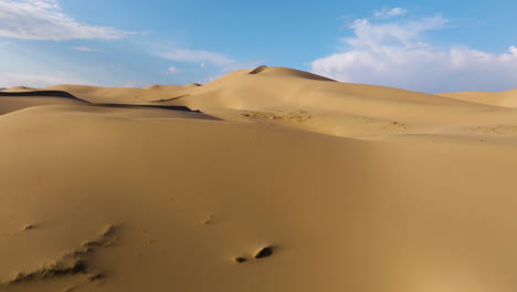 sand dunes at gobi desert in early morning in mongolia