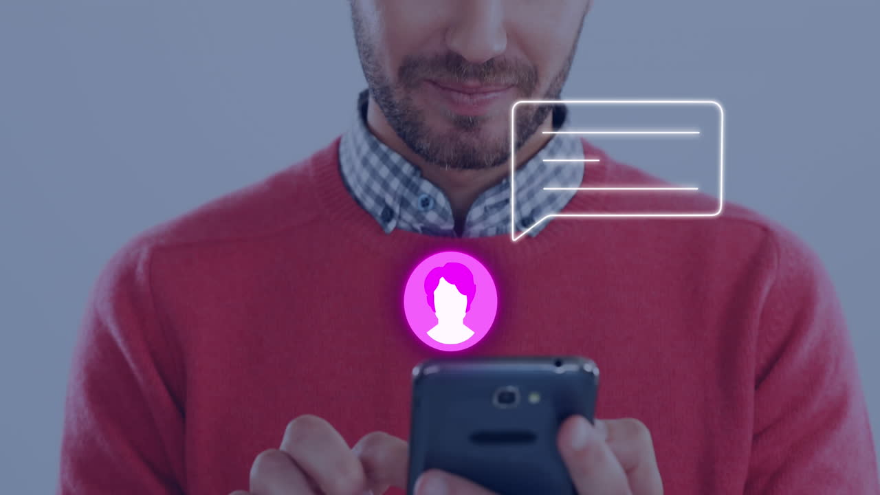 animación del perfil de neón y el icono del mensaje contra la sección media del hombre caucásico usando un teléfono inteligente