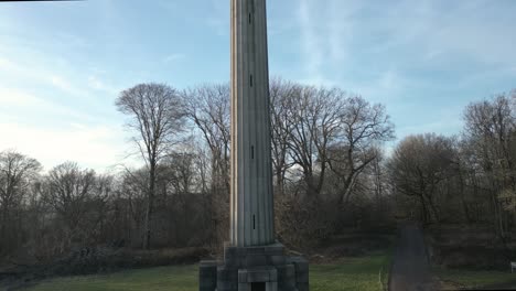 el monumento de bridgewater, el national trust ashridge estate en hertfordshire, inglaterra, reino unido.