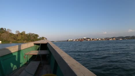 Streets-of-Flores-Peten-in-Guatemala