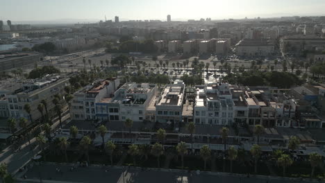 Video-De-Drones-De-Restaurantes-Frente-Al-Mar-En-Valencia,-España